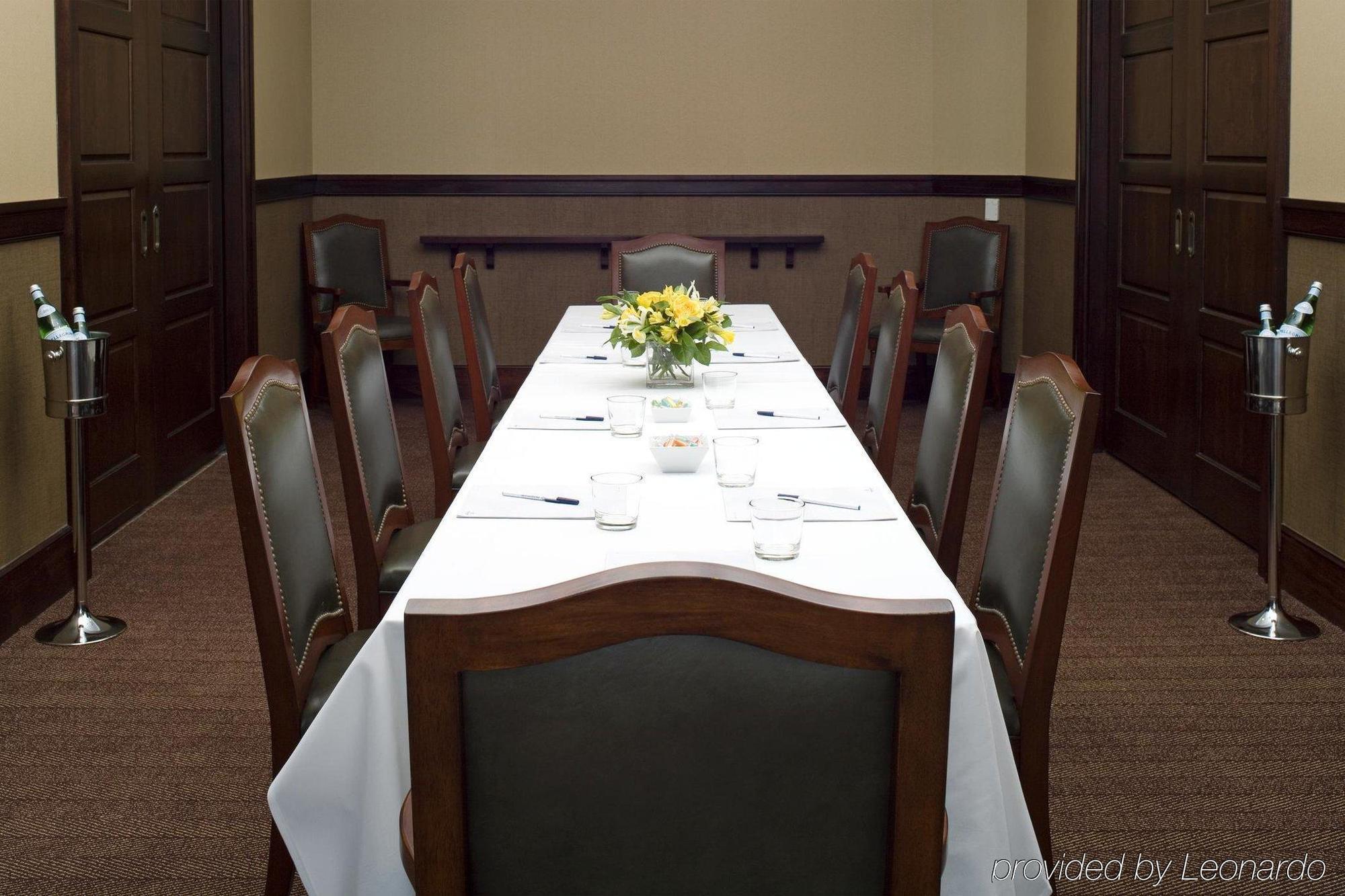 Sheraton Rockville Kültér fotó